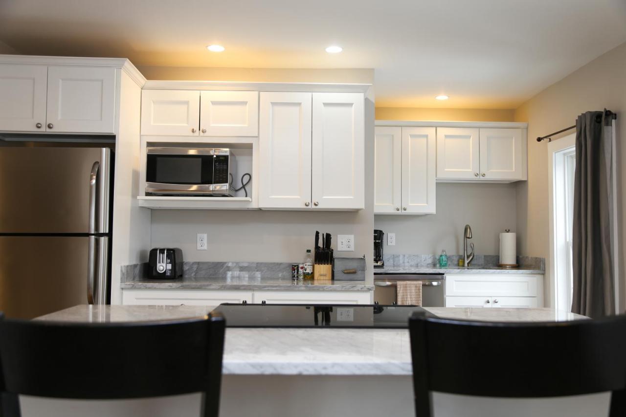 Two Bedroom With Lake View Wolfeboro Bagian luar foto
